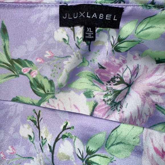 JLUXLABEL lilac floral Ivana bustier top (Large) & Emielle Satin Skirt (XL) - Picture 5 of 6